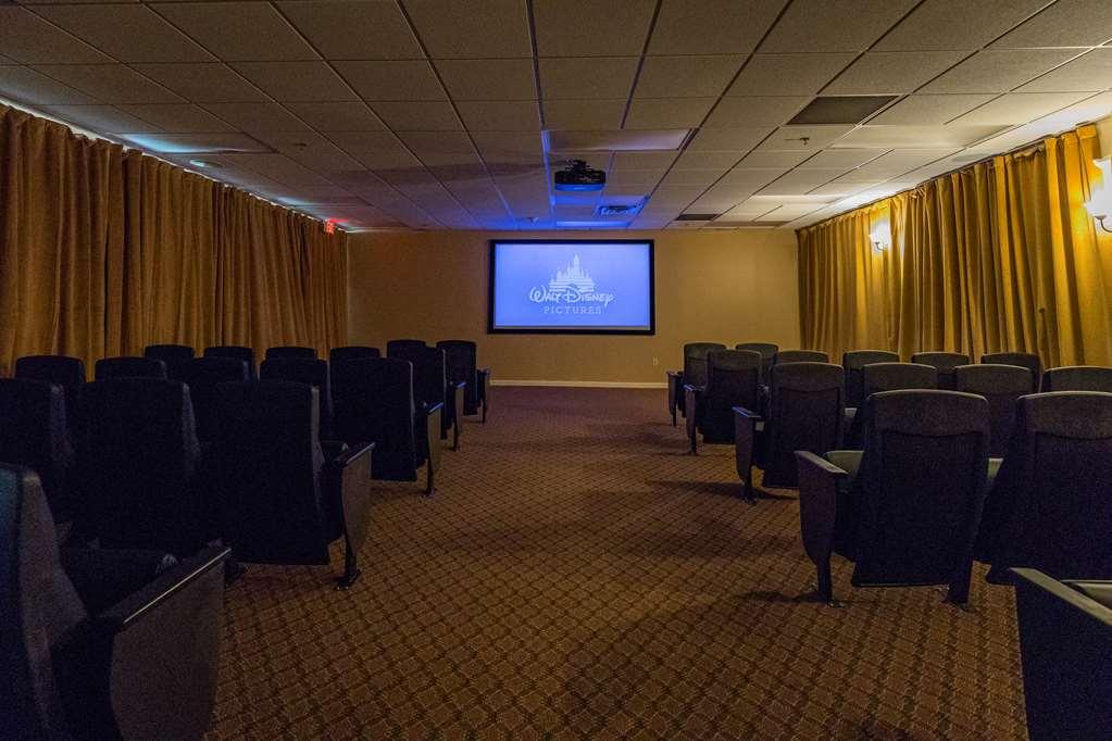 Vacation Village In The Berkshires Hancock Facilități foto The screening room at the Academy